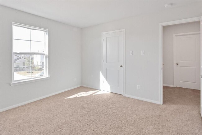 Building Photo - 2533 Allegretto Sea Dr