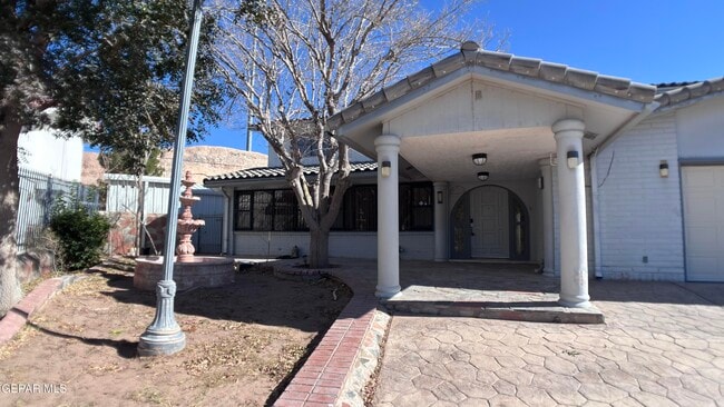 Building Photo - 4719 Frankfort Ave