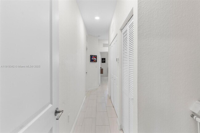 Building Photo - 28742 SW 134th Ct