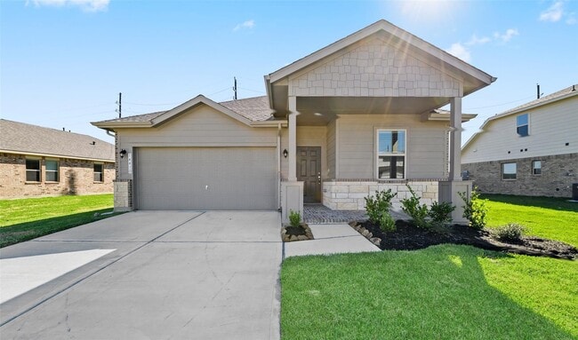 Primary Photo - 14410 Sweetwater Dr