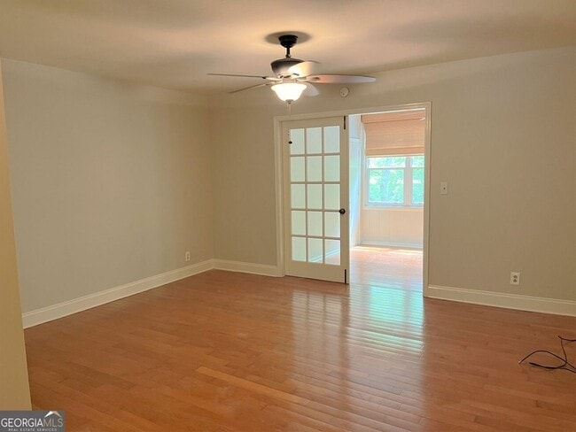 Building Photo - 82 Montre Square NW