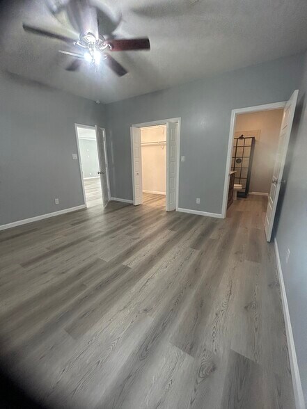 Building Photo - 6599 Johnson Ln