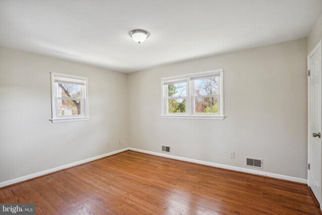 Building Photo - 4107 Javins Dr