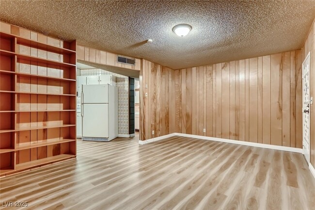 Building Photo - 3705 Haddock Ave