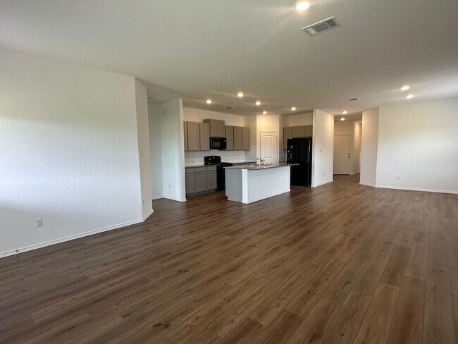Building Photo - 1544 Marley