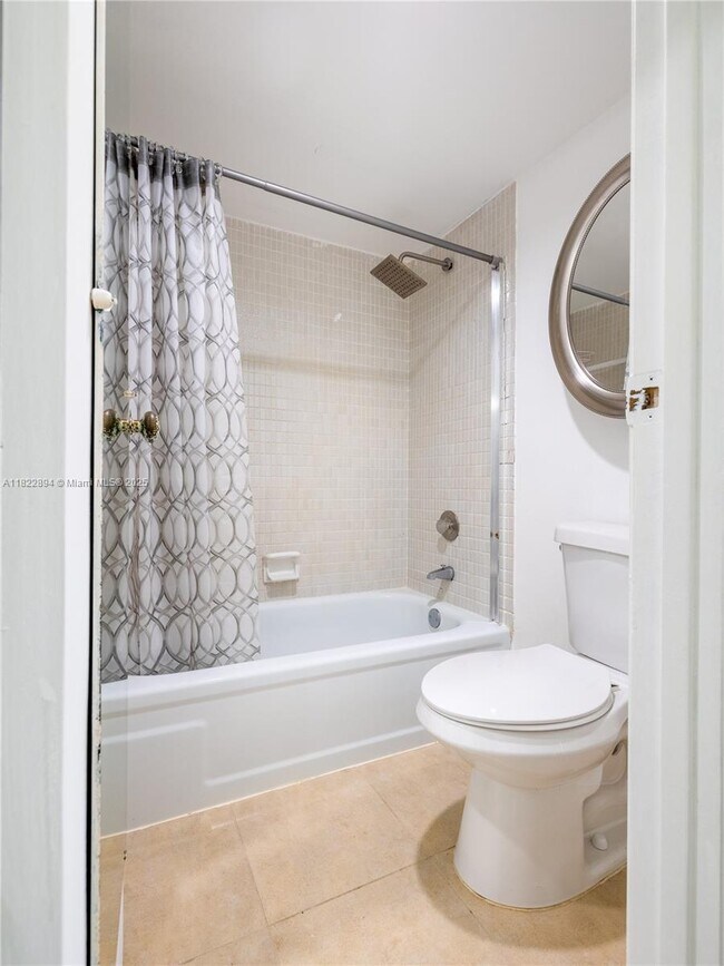 Building Photo - 6300 S Falls Cir Dr