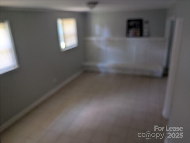 Building Photo - 5713 Barrington Dr