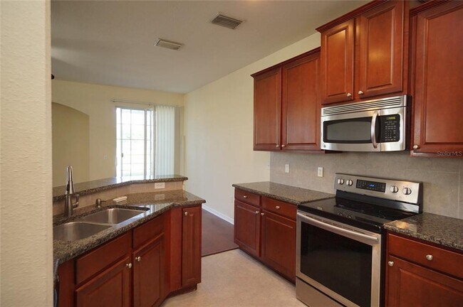 Building Photo - 7001 Interbay Blvd