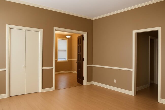 Building Photo - 202 N Townsend St