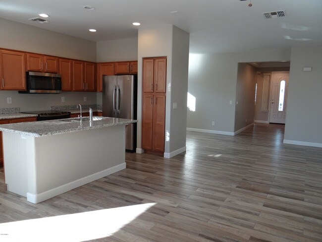 Building Photo - 10331 W Carlota Ln