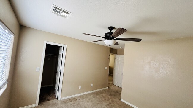 Building Photo - 7308 Laburnum St