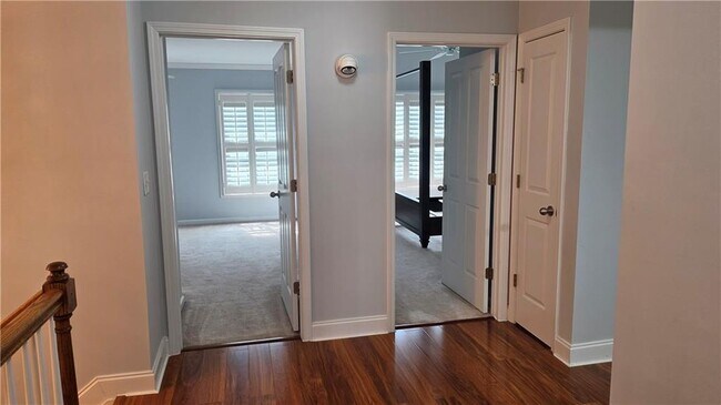 Building Photo - 1522 Bouvier Pl