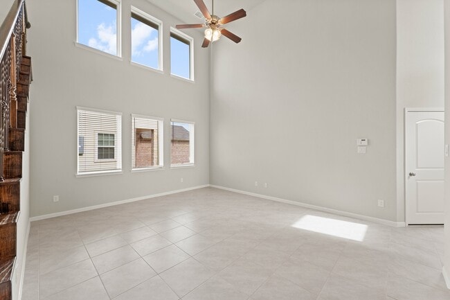 Building Photo - 6322 Prince Pl Dr