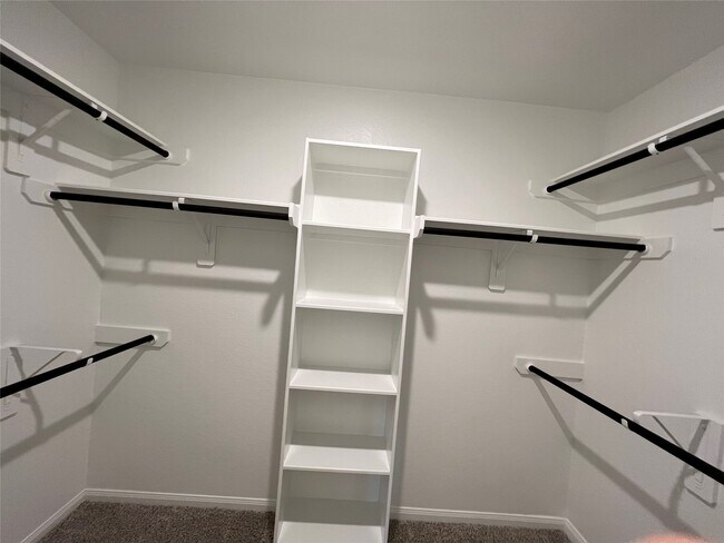 Building Photo - 5635 Giving Grace Wy