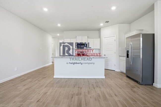 Building Photo - Comfortable 4-Bedroom Layout with Modern Finishes