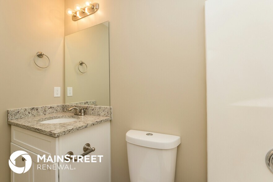 Building Photo - 5388 Winding Glen Dr