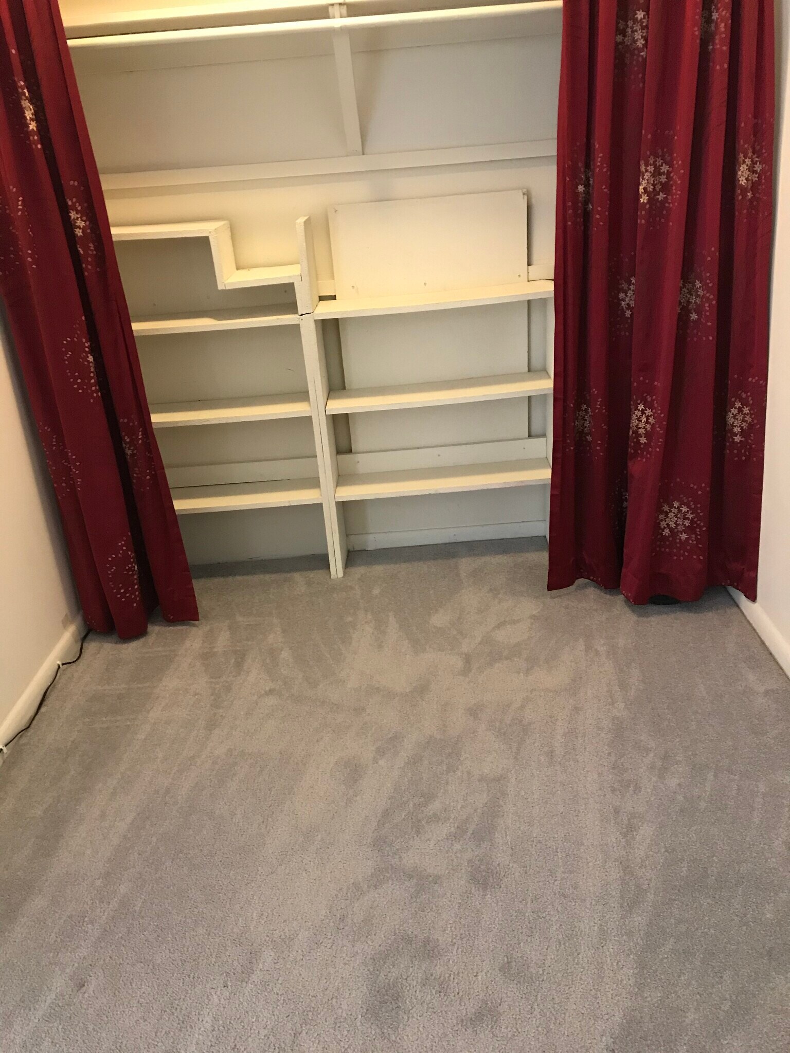 3rd room - 10201 Grosvenor Pl