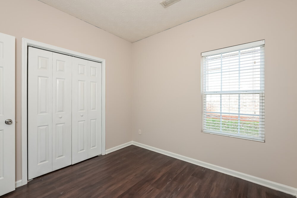 Building Photo - 240 Cranesbill Way