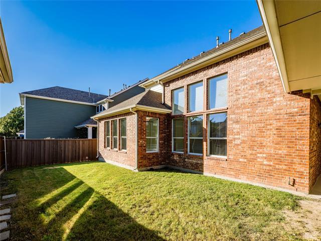 Building Photo - 1732 Auburn Dr