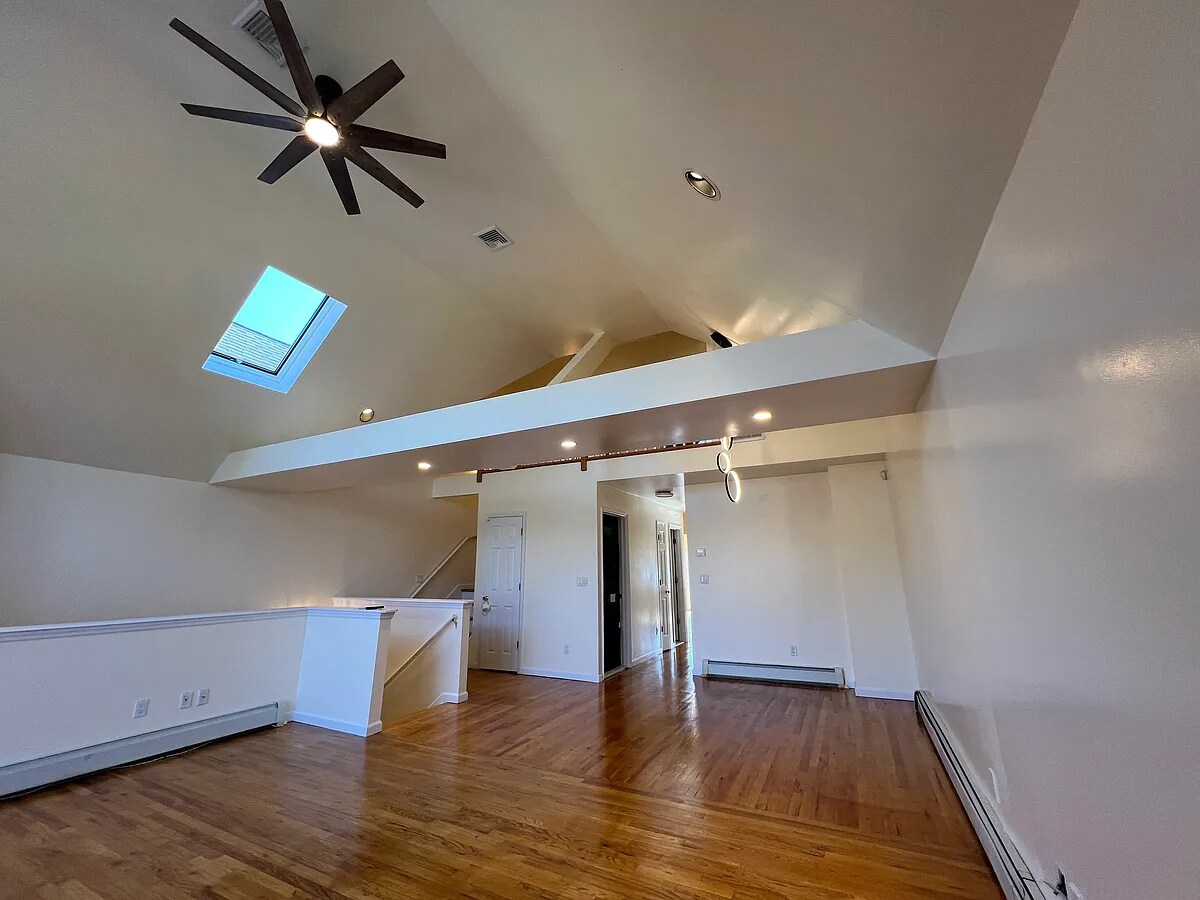 Building Photo - 25016 41st Rd