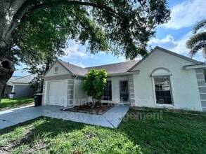 Building Photo - 12733 Gorda Cir E