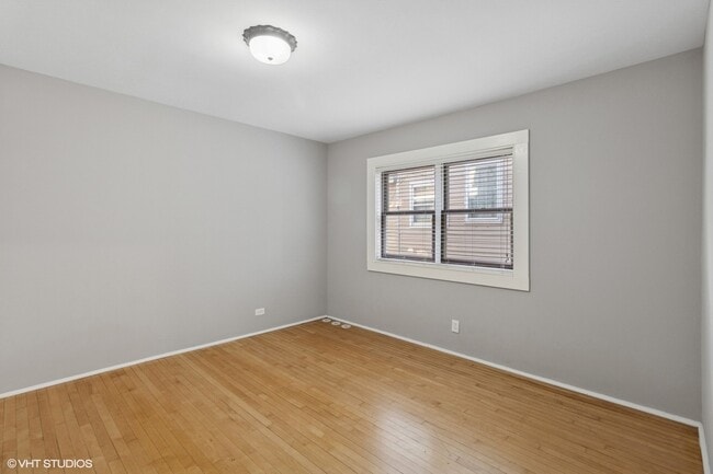 Building Photo - 1524 Forest Ave