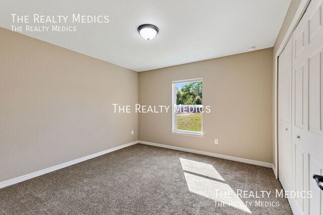 Building Photo - 83 Guava Pass