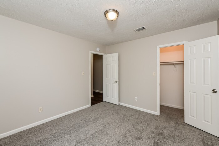 Building Photo - 6511 Mill Ct