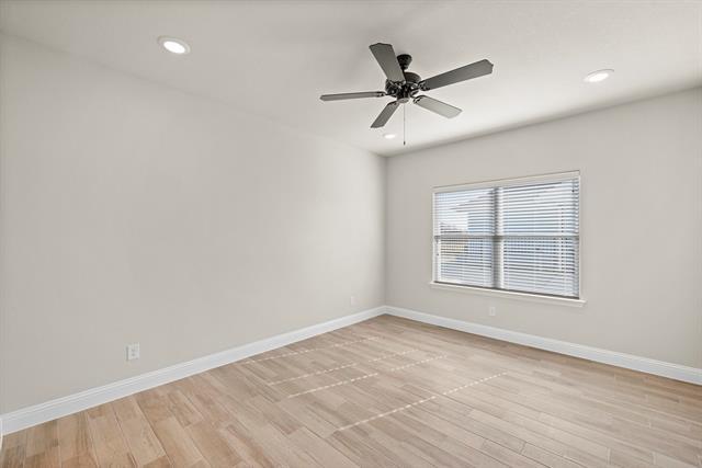 Building Photo - 604 Adeline Dr