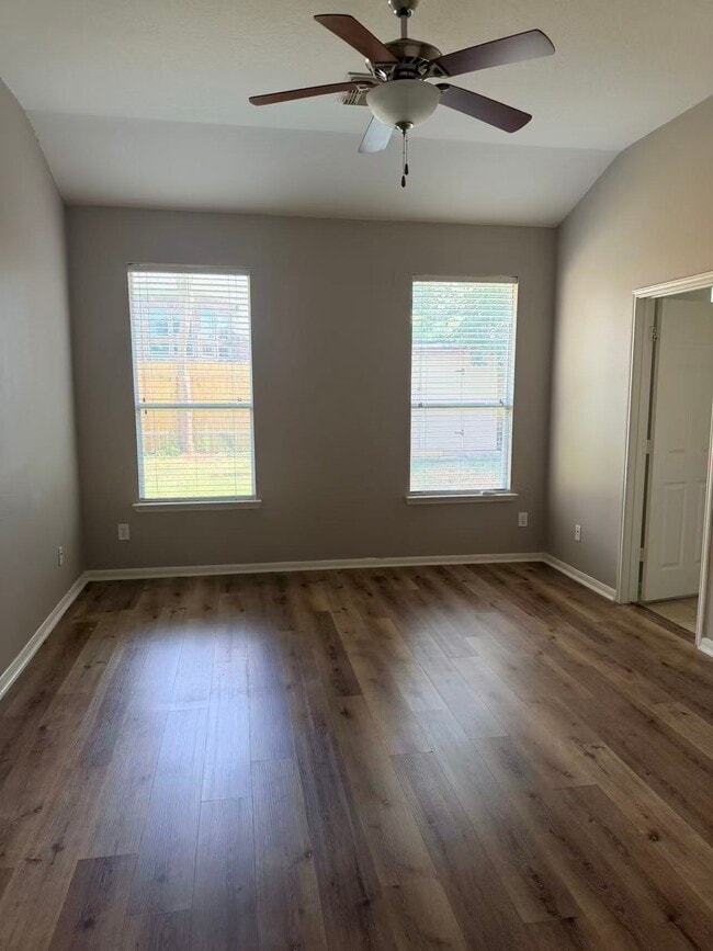 Building Photo - 26327 Whittmore Fields Dr