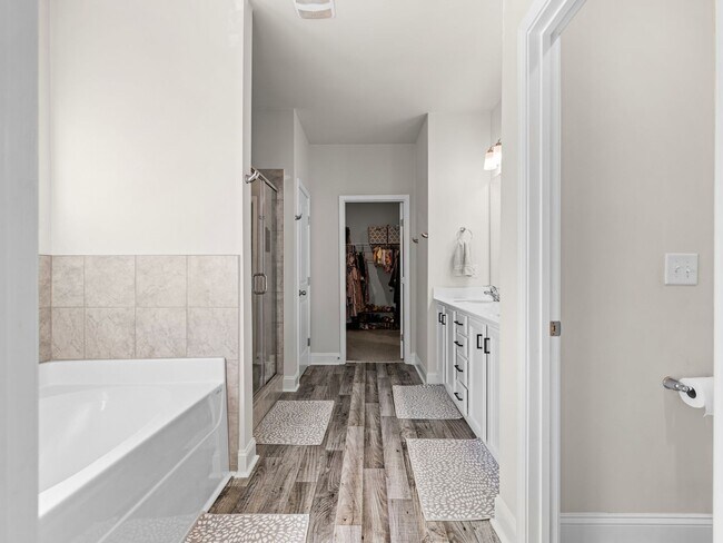 Building Photo - Mimosa Bay Beauty