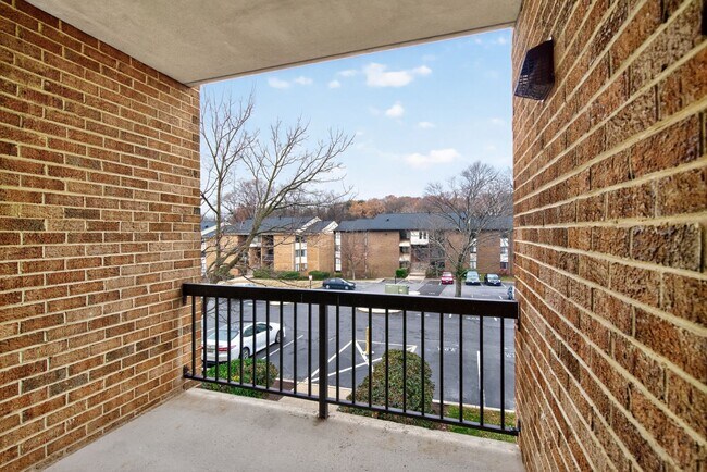 Building Photo - Gorgeously renovated 3BR/2BTH in Beltsville, MD. Ready for immediate move-in!!!