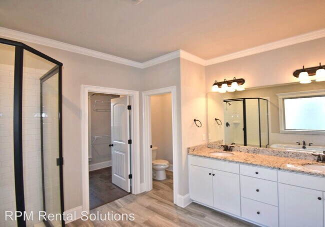 Building Photo - 4 br, 3 bath House - 1001 Kittywood Court