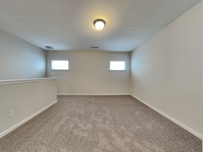 Building Photo - 227 Jimmy Love Ln