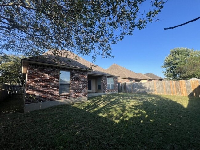Building Photo - 2568 Middletowne Dr
