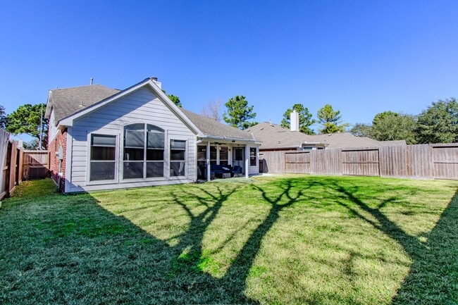 Building Photo - 20922 Clovermeadow