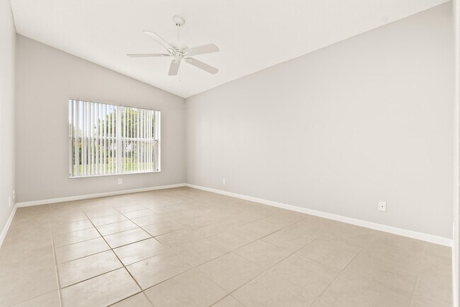 Building Photo - 1209 Pine Sage Cir