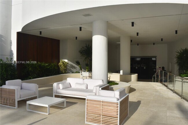 Building Photo - 6365 Collins Ave