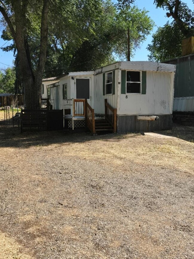 Building Photo - 13131 Creek Side Rd