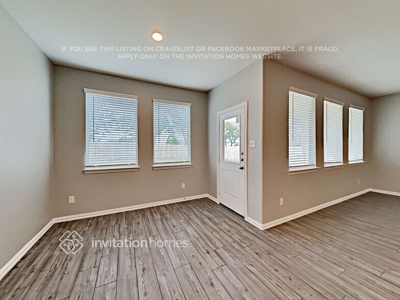 Building Photo - 608 Ridgeback Trail