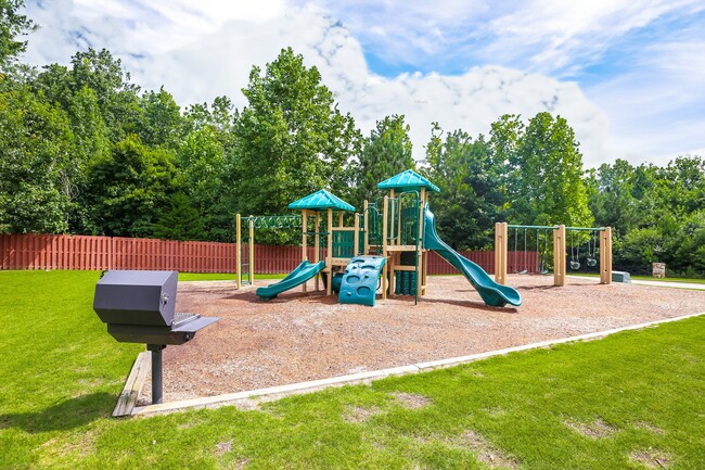 Building Photo - 3421 Sugarberry Dr