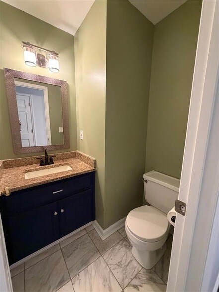 Building Photo - 3019 Chelsea Ln
