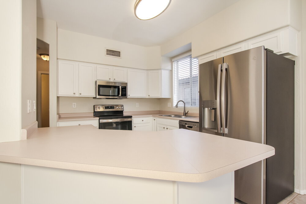 Building Photo - 3142 E Kristal Way