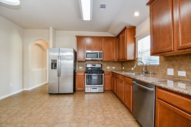 Building Photo - 26711 Henson Falls Dr