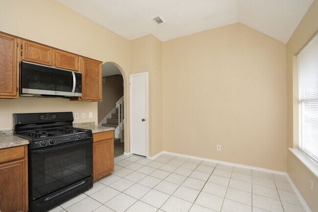 Building Photo - 17326 Harmony Hill Dr