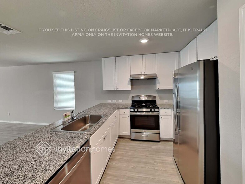 Building Photo - 4240 Thalweg Way