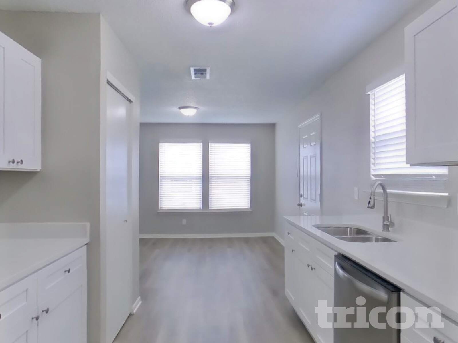 Building Photo - 2301 Harvest Moon Dr