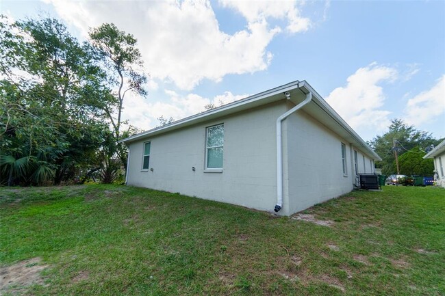 Building Photo - 3413 N 54th St
