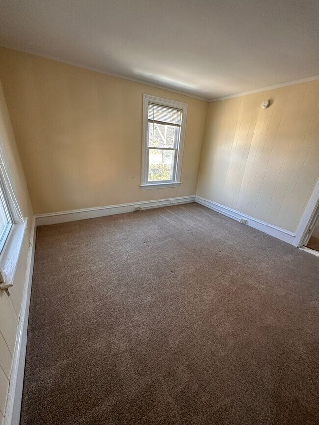 Building Photo - 12-14-14 St Louis St