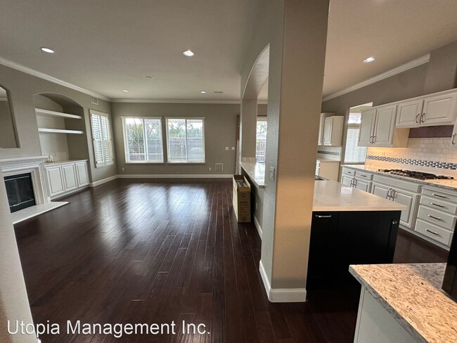 Building Photo - 4 br, 3 bath House - 25593 Crestfield Drive
